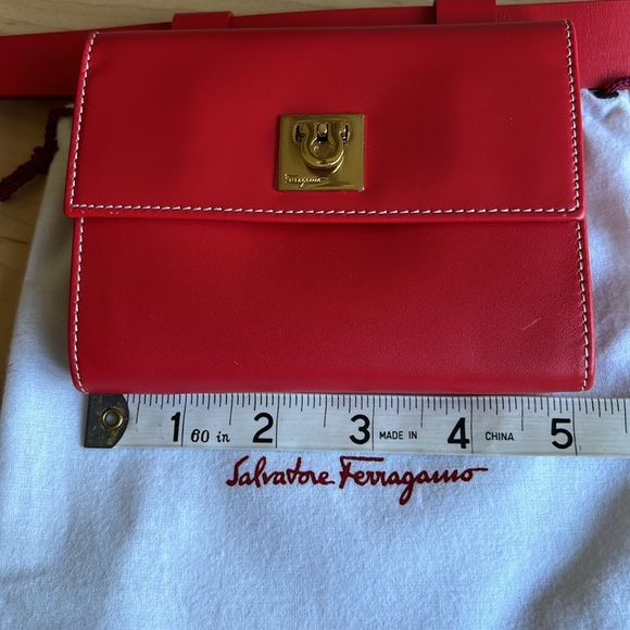 🆕 SALVATORE FERRAGAMO Belt Bag Wallet Size XL - Picture 11 of 15